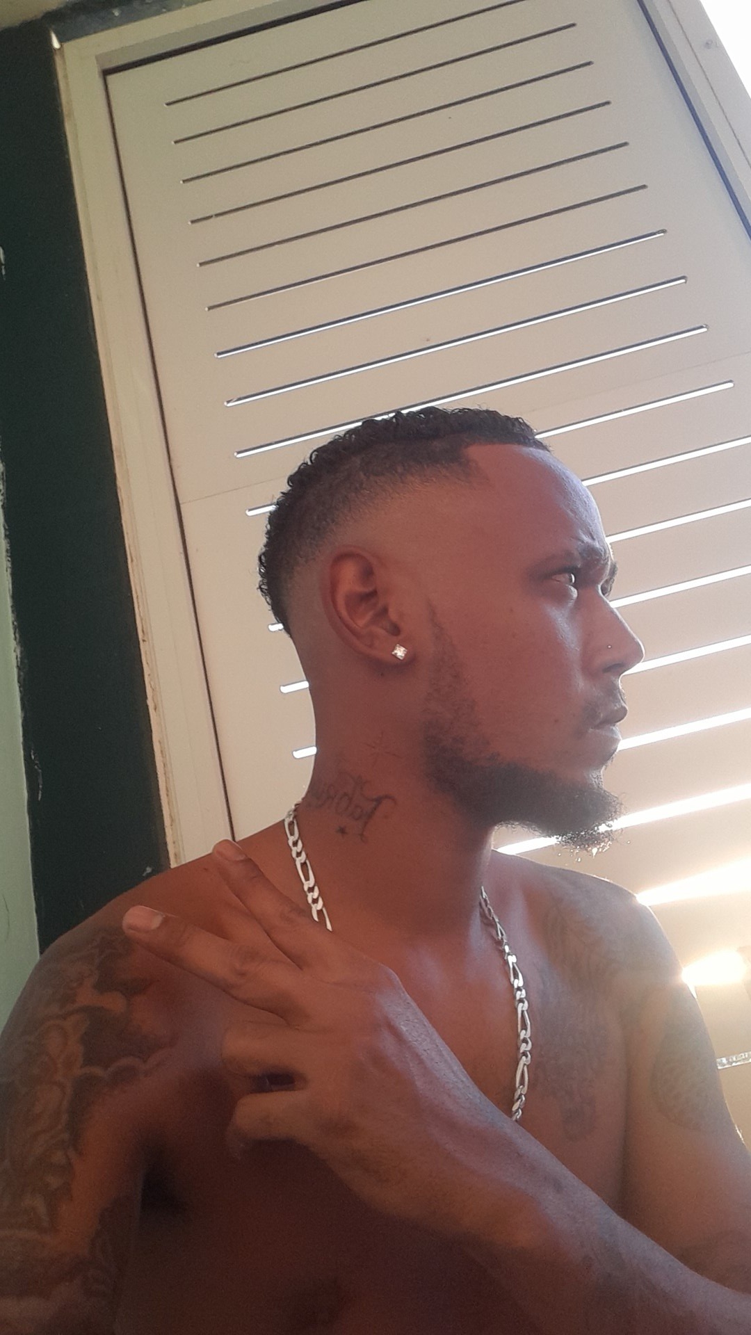 Profil de Louis-nicolas, 25 ans, Plan Cul à Bou Iberri