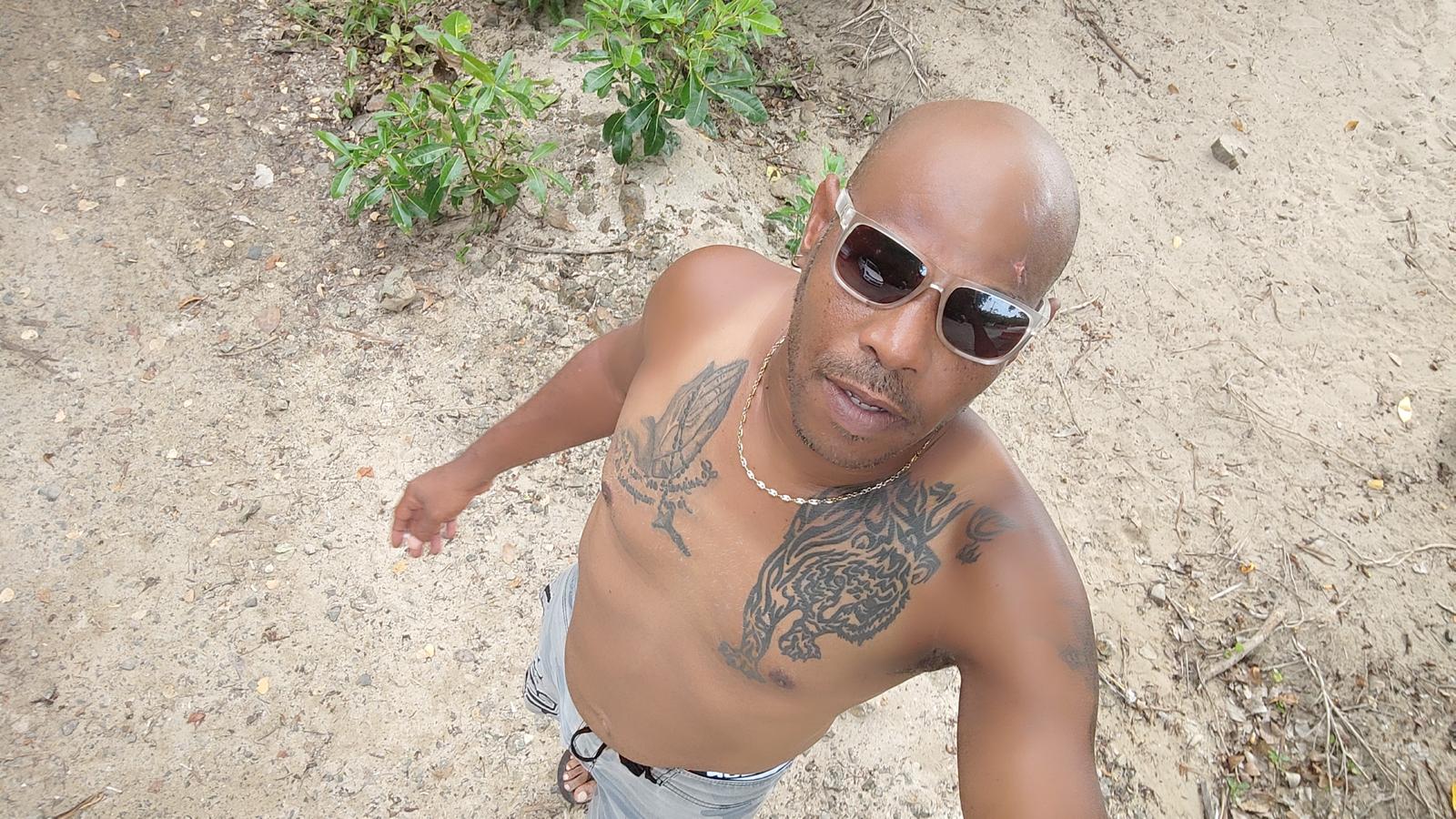 Profil de Paul-david, 40 ans, Plan Cul à Wazrwig