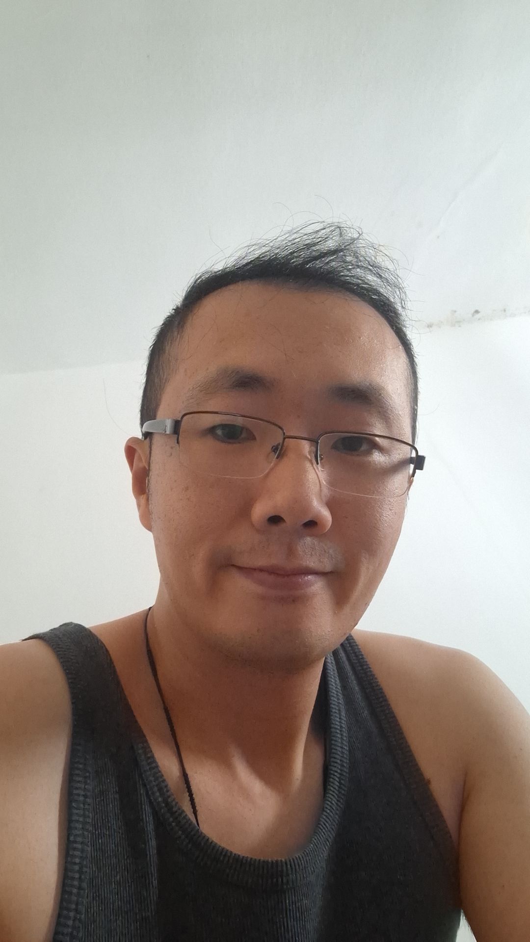 Profil de Eldin, 30 ans, Plan Cul à Hotel Du Golf