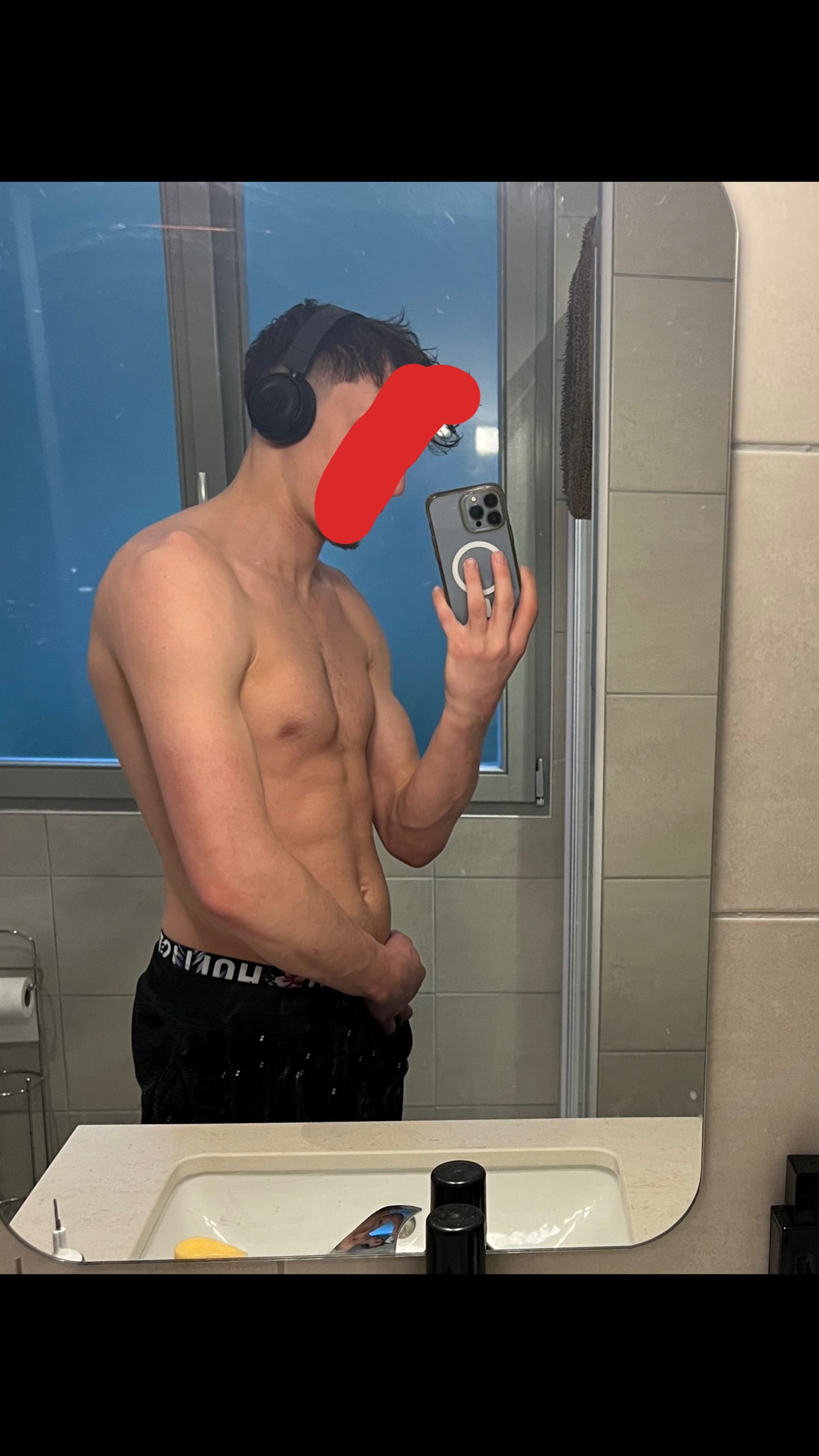 Profil de Tilio, 26 ans, Plan Cul à Drae Lharech