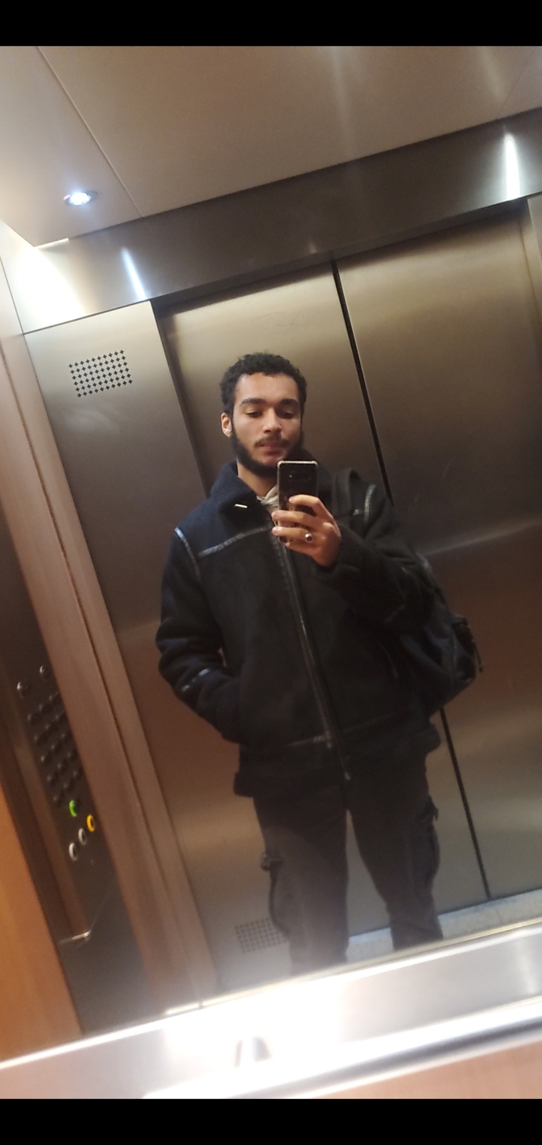 Profil de Xander, 20 ans, Plan Cul à Dar Ness