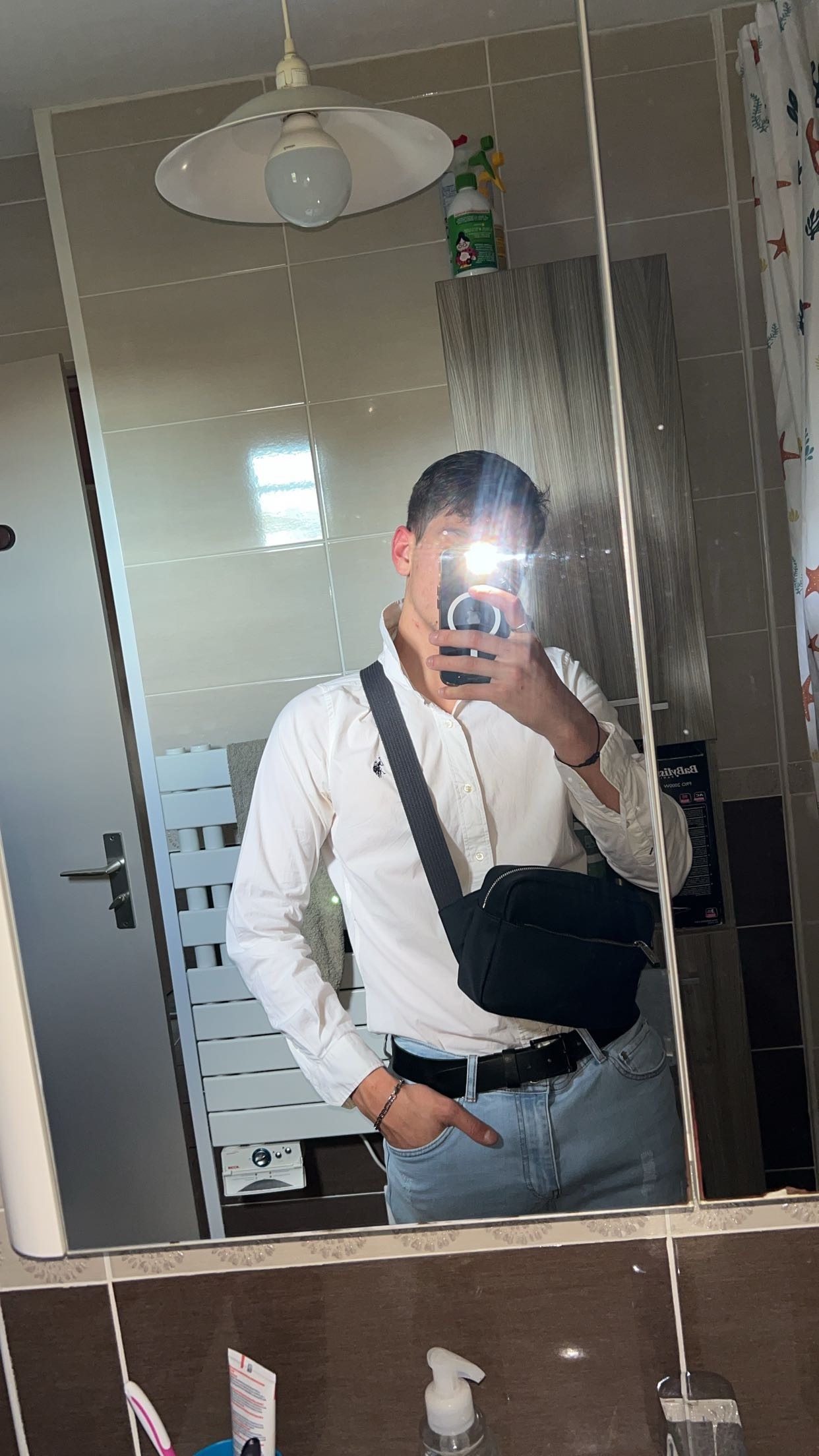 Profil de Mounir, 24 ans, Plan Cul à Jzoggarene