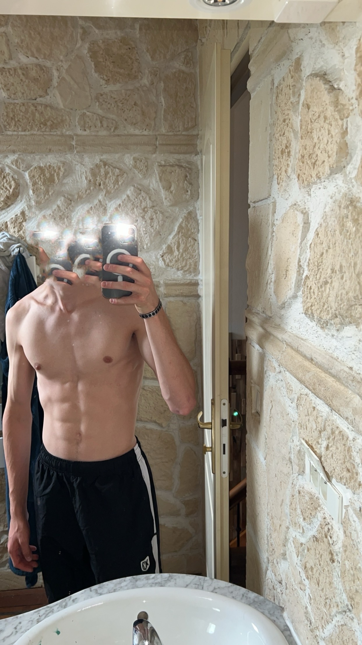 Profil de Ladislas, 19 ans, Plan Cul à Drae Tirs