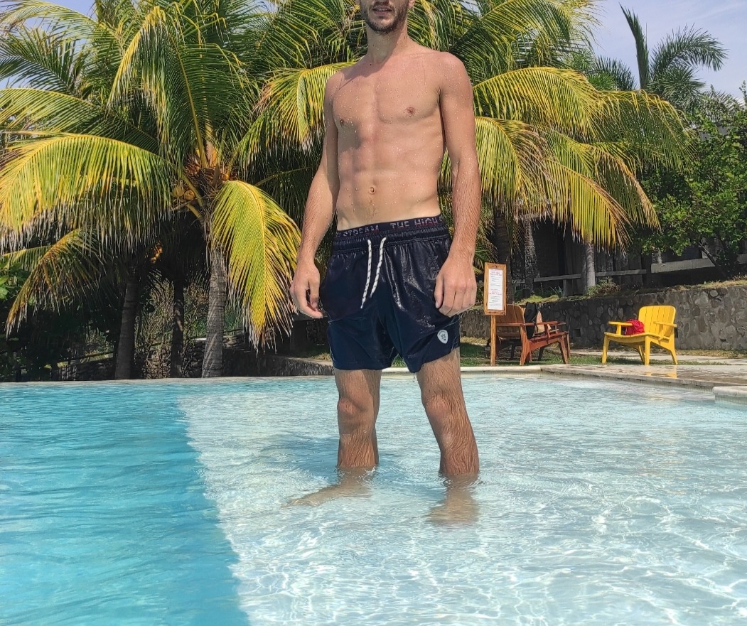 Profil de Samson, 23 ans, Plan Cul à En Njoum