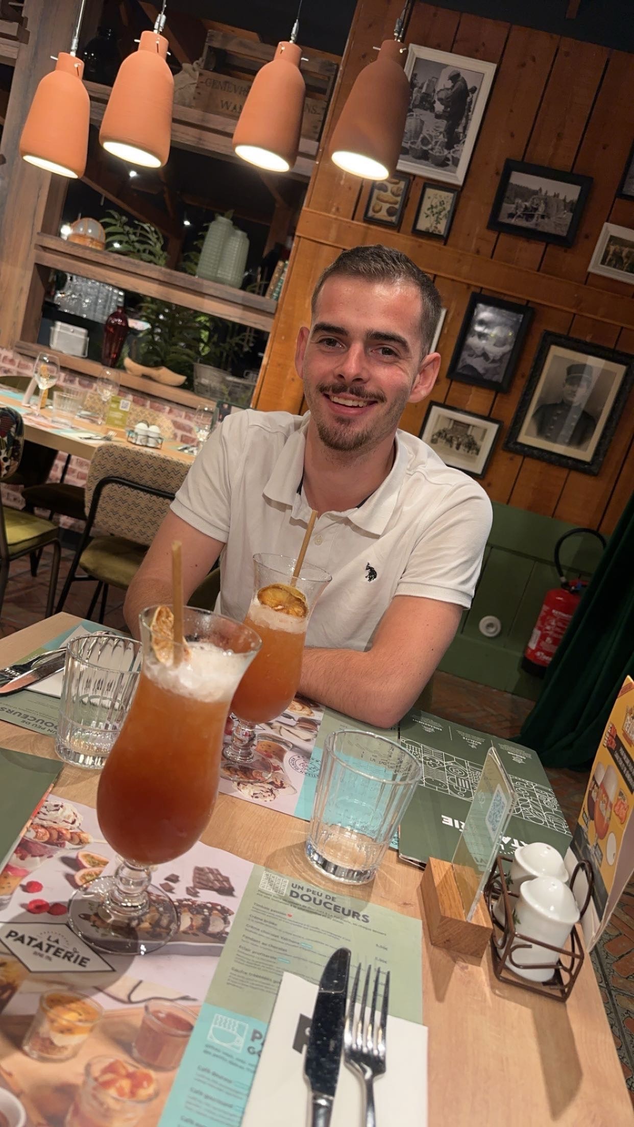 Profil de Stelio, 21 ans, Plan Cul à Aït Agano