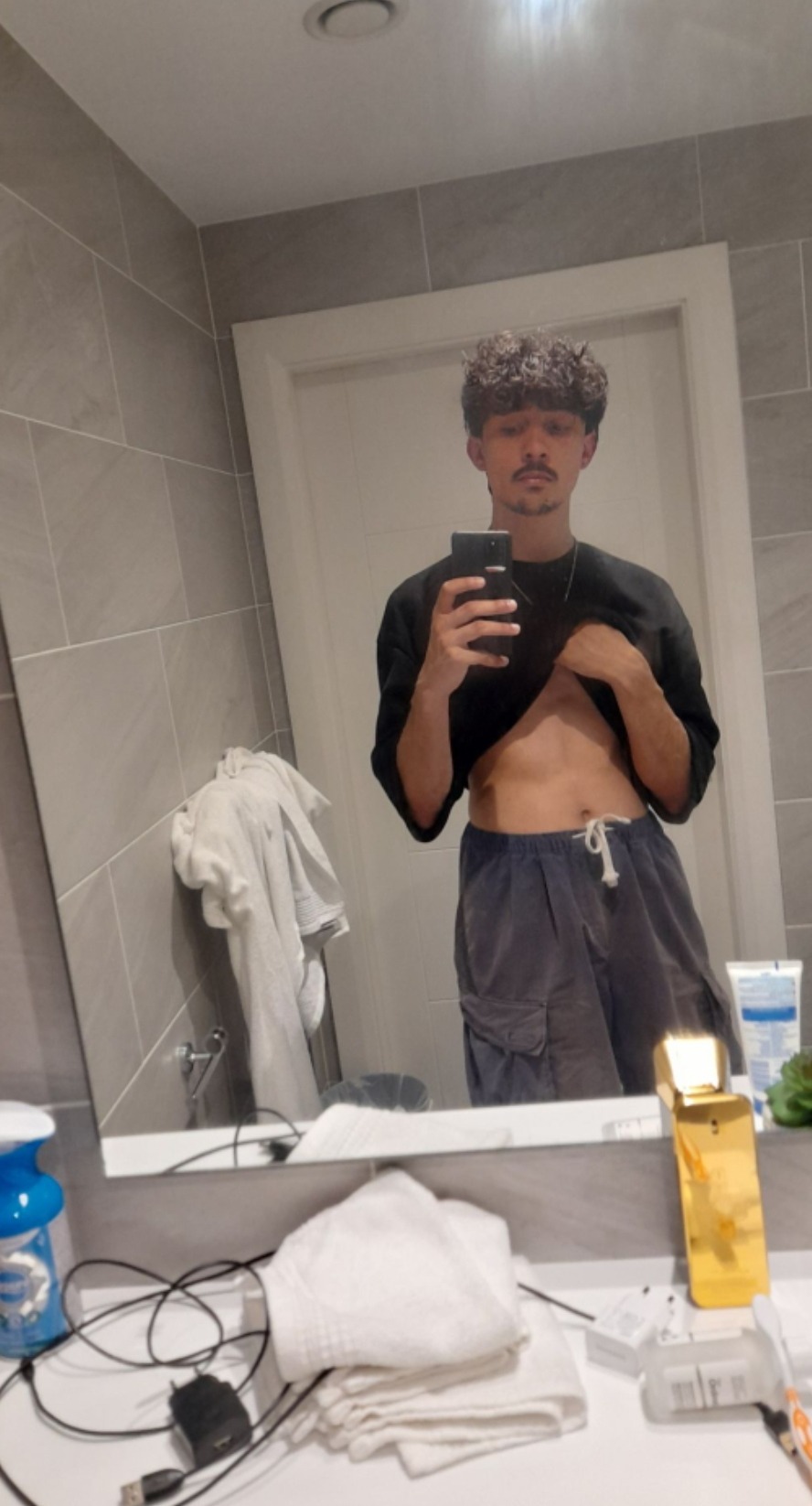Profil de Garabed, 23 ans, Plan Cul à Ben Said
