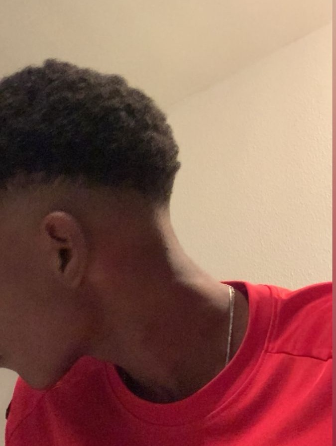 Profil de Guilem, 18 ans, Plan Cul à Douar Bou Jerid