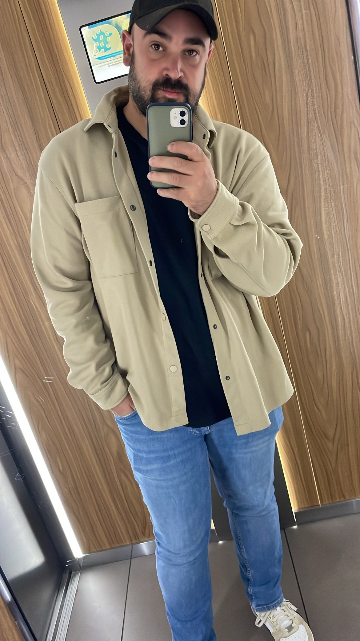 Profil de Mitch, 20 ans, Plan Cul à Douar Bni Hameline
