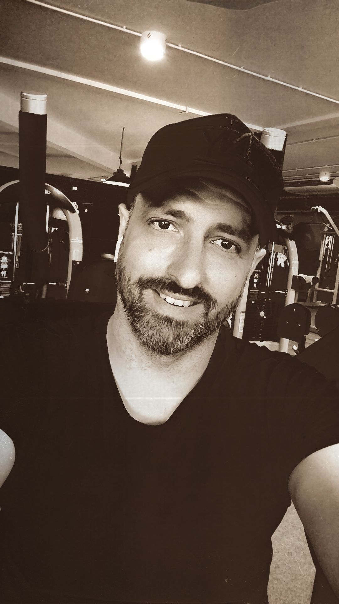 Profil de Dinis, 40 ans, Plan Cul à Ain Rabeh