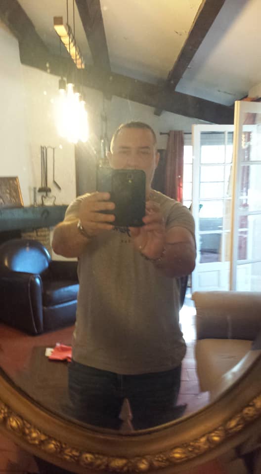 Profil de Ionel, 45 ans, Plan Cul à Dar Jilali Ben Rahal