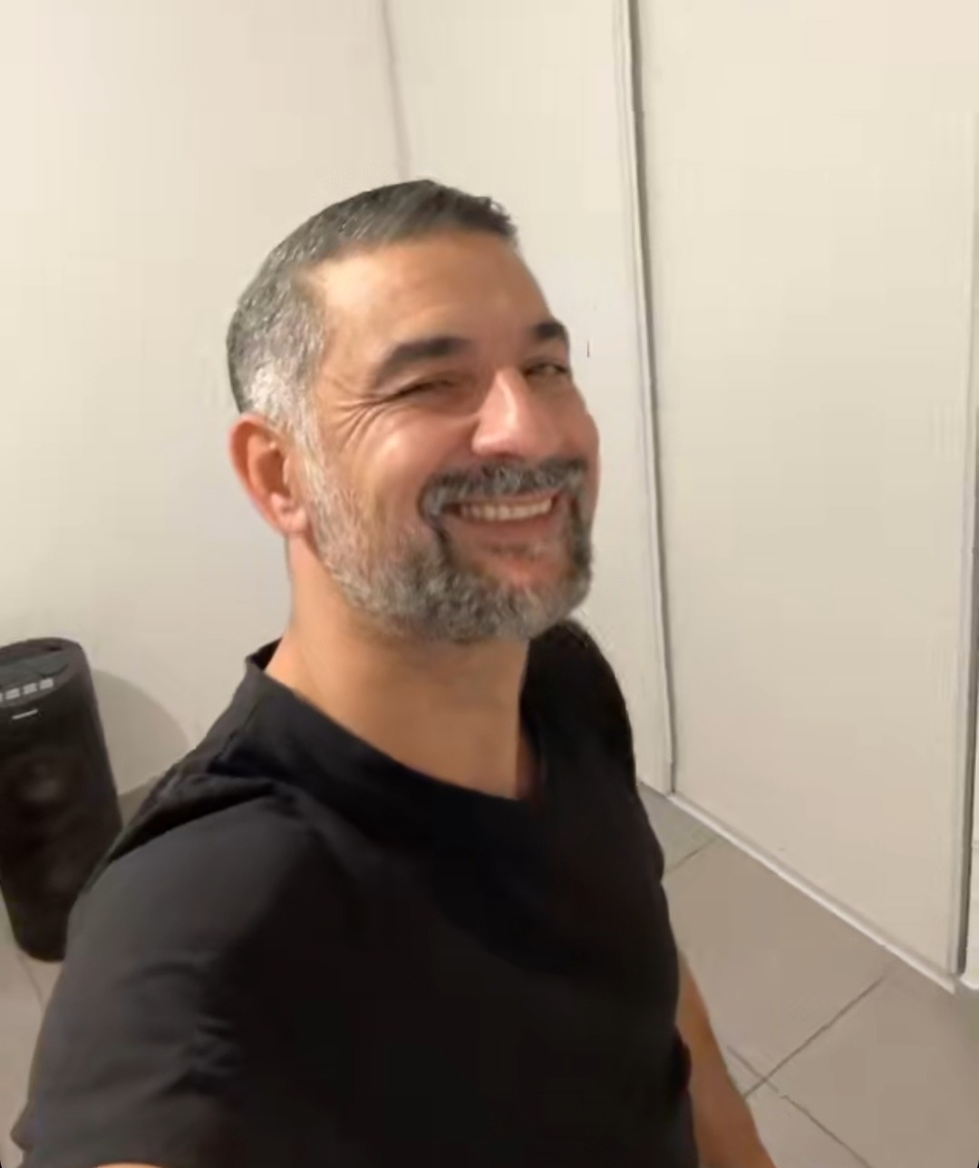 Profil de Andrej, 34 ans, Plan Cul à Coopérative Ennahda Deux