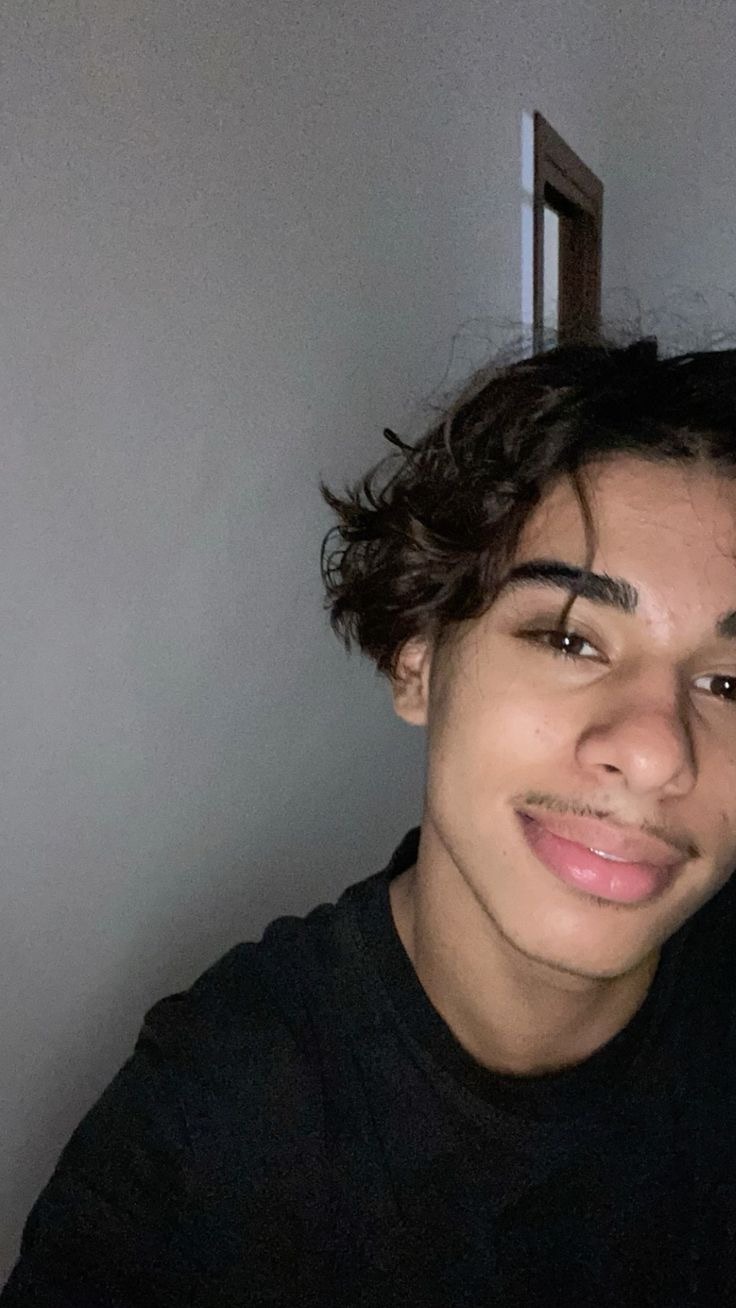 Profil de Nabyl, 19 ans, Plan Cul à Sbat Ou Rijel