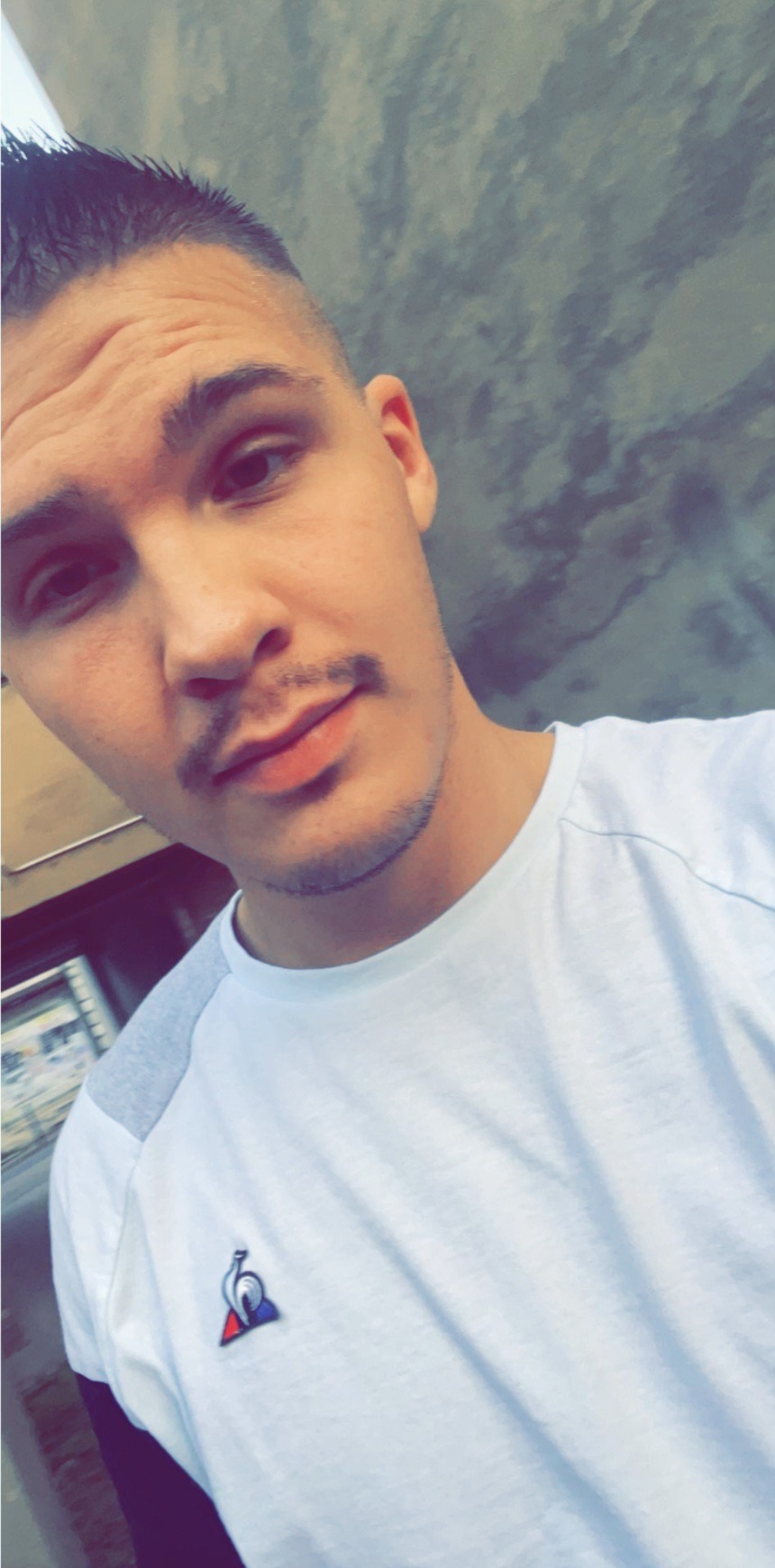 Profil de Del, 18 ans, Plan Cul à Kat. Luslama