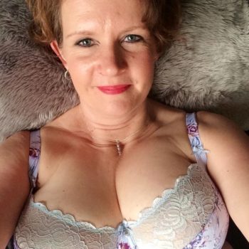Profil de Teodora, 42 ans, Plan Cul à Essehb Laagbi